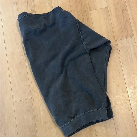 NIRVANA Black and Yellow Crewneck Sweater with Bold Smiley - Picture 5 of 6